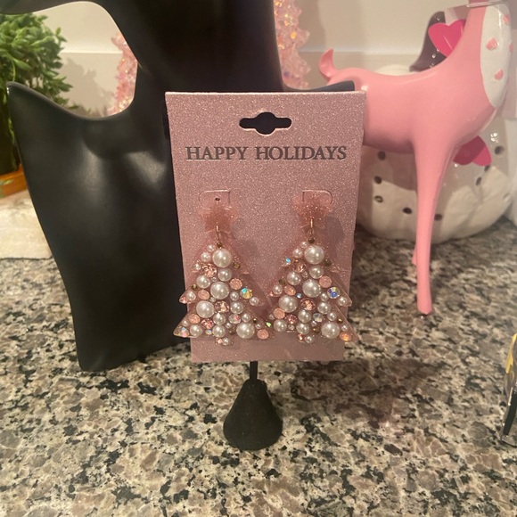 Pink NWT Holiday Tree Earrings - Picture 9 of 12